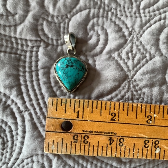Sterling and turquoise pendant - Picture 3 of 4